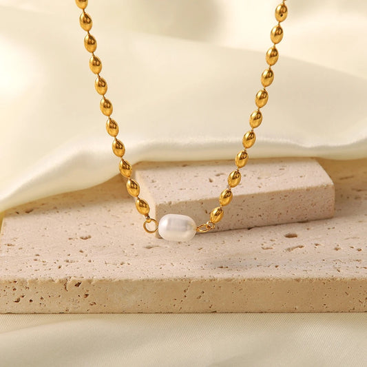 Kaia Pearl Necklace | Women